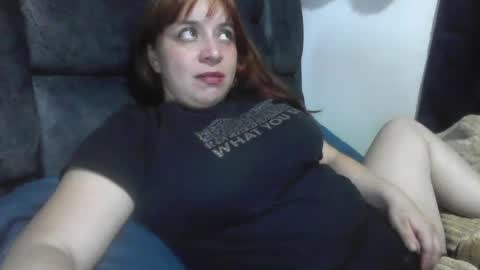 Snapshot of isabellaa_hills_ chatting on 07/16/26, 02:17 isabellaa_hills_ online show from 07/16/26, 02:17