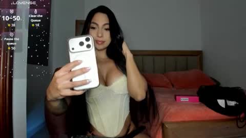 Snapshot of isabellabeker_ chatting on 03/01/26, 10:12 ISABEL online show from 03/01/26, 10:12