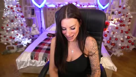 Marina online show from 12/15/24, 01:43