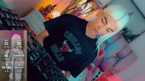 isabellagirs online show from 06/03/26, 05:40