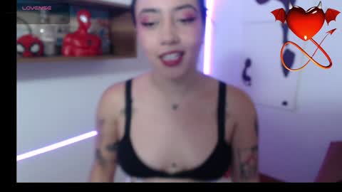 Snapshot of isabellakoff chatting on 02/05/25, 12:06 Tati - online show from 02/05/25, 12:06