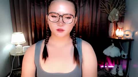 Snapshot of isabellaleights chatting on 09/14/25, 05:01 isabel online show from 09/14/25, 05:01