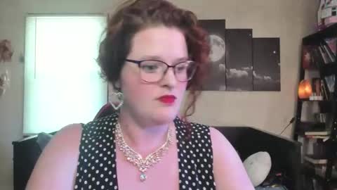 Snapshot of isabellamariedarcy chatting on 04/20/26, 06:42 isabellamariedarcy online show from 04/20/26, 06:42