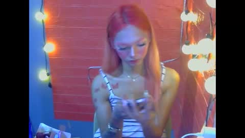 Snapshot of isabellatx chatting on 03/08/26, 06:55 isabellatx online show from 03/08/26, 06:55