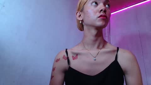 Snapshot of isabellatx chatting on 04/22/26, 11:28 isabellatx online show from 04/22/26, 11:28