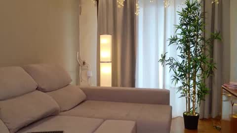 Snapshot of isabellauribe chatting on 03/20/26, 02:55 isabellauribe online show from 03/20/26, 02:55