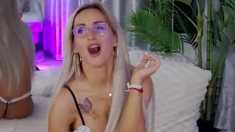 IsabelleEthan online show from 05/23/26, 02:06
