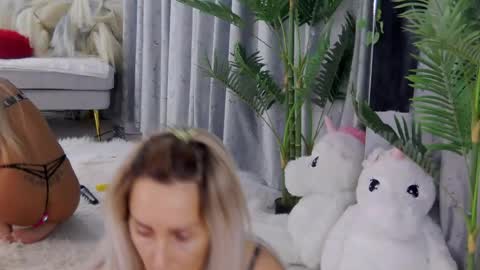 IsabelleEthan online show from 06/24/26, 01:04