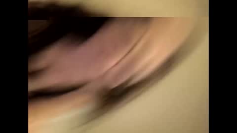 Snapshot of isabellenoela93 chatting on 11/03/25, 01:51 isabellenoela93 online show from 11/03/25, 01:51