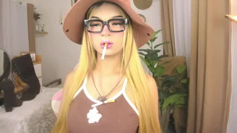 Snapshot of isabellizacums chatting on 04/11/26, 06:45 isabelliza princess online show from 04/11/26, 06:45