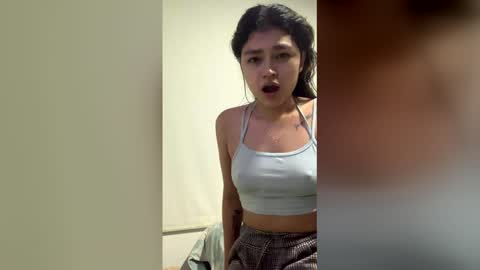 Snapshot of isabelprietoo chatting on 02/25/26, 01:48 Isa online show from 02/25/26, 01:48