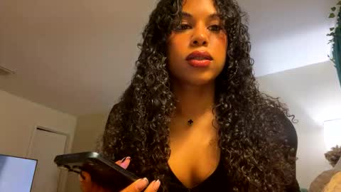 Snapshot of isadorawishes chatting on 11/09/25, 11:14 isadorawishes online show from 11/09/25, 11:14