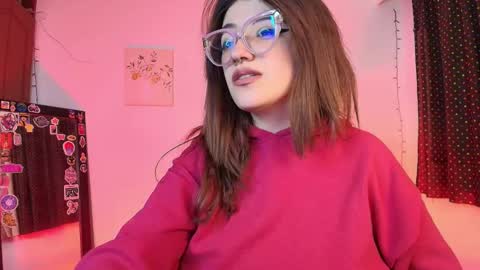 Isabella Ferrer online show from 11/22/25, 05:28