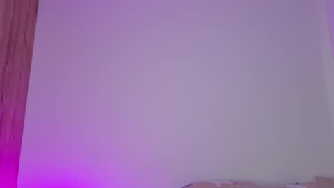 Snapshot of isahilton1 chatting on 02/06/26, 08:23 Isabella Hilton online show from 02/06/26, 08:23