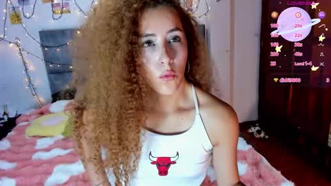 Snapshot of isangel_ chatting on 03/11/26, 03:23 Isabela online show from 03/11/26, 03:23