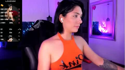 Snapshot of isarogers_dl chatting on 09/26/25, 10:14 isabel online show from 09/26/25, 10:14