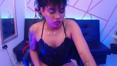 Snapshot of ise_lunny chatting on 06/08/26, 01:28 isabela online show from 06/08/26, 01:28