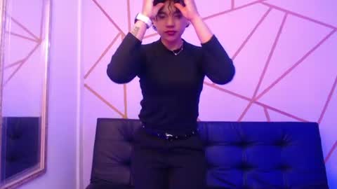 Snapshot of ise_lunny chatting on 06/17/26, 03:53 isabela online show from 06/17/26, 03:53