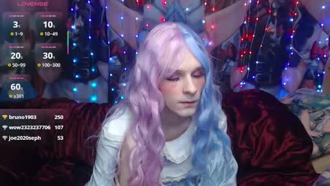 Sele online show from 10/26/25, 09:42