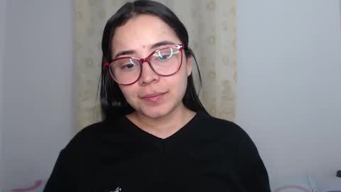 Emma online show from 12/05/24, 03:26