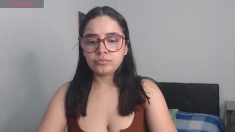 Emma online show from 02/10/25, 02:30