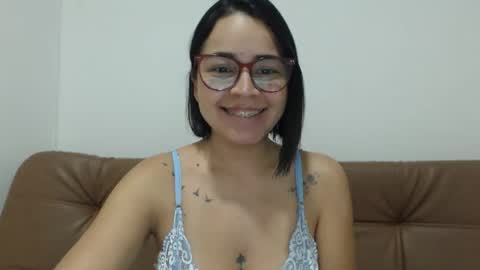 Emma online show from 09/10/25, 02:44