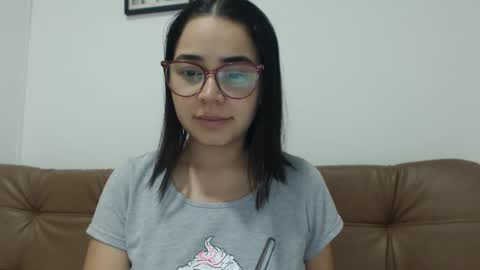 Emma online show from 01/19/26, 03:43