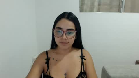 Emma online show from 06/19/26, 03:22