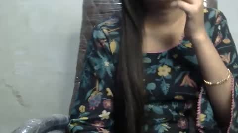 Snapshot of ishika_ishu chatting on 10/24/25, 05:31 ishika_ishu online show from 10/24/25, 05:31