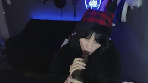 Snapshot of isis_diosa chatting on 12/06/24, 12:02 Ana Maria online show from 12/06/24, 12:02