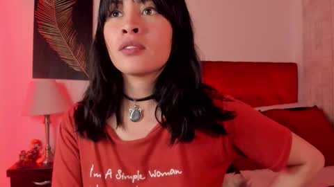 Snapshot of isis_diosa chatting on 03/04/26, 07:53 Ana Maria online show from 03/04/26, 07:53