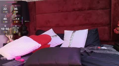 Isis  online show from 02/21/25, 07:12