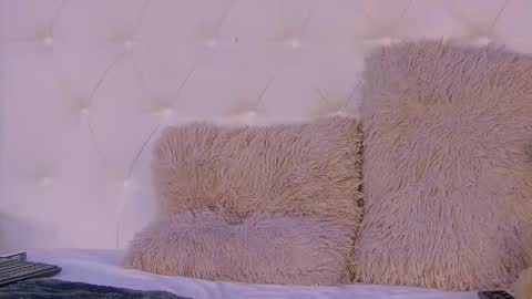 Snapshot of isis_queen_xxx chatting on 11/16/25, 03:06 Isis online show from 11/16/25, 03:06