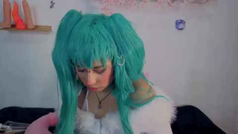 Snapshot of isisjones18 chatting on 10/31/25, 11:44 Isisjones18 online show from 10/31/25, 11:44