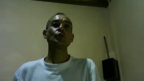 Snapshot of iskander19cm475645 chatting on 03/23/26, 12:14 Alexander online show from 03/23/26, 12:14