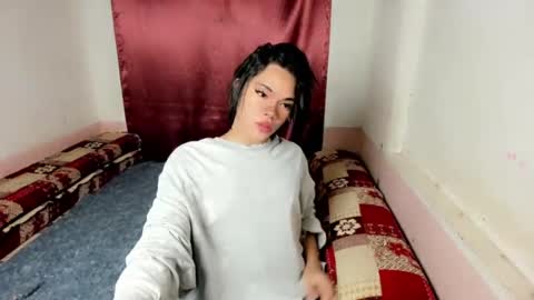 Snapshot of isla_flame_ chatting on 08/05/26, 07:33 isla_flame_ online show from 08/05/26, 07:33