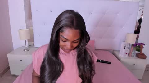 Vanessa online show from 12/14/25, 11:15