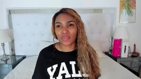 Snapshot of isla_scott chatting on 06/01/26, 11:34 Vanessa online show from 06/01/26, 11:34