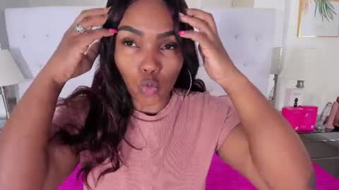 Vanessa online show from 07/16/26, 11:38