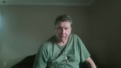 island625103 online show from 11/03/25, 07:04