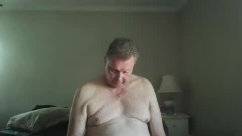 Snapshot of island625103 chatting on 07/25/26, 09:45 island625103 online show from 07/25/26, 09:45