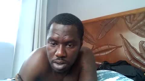 islandbey242 online show from 05/26/26, 02:57