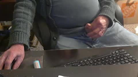 Duke online show from 02/18/25, 01:32