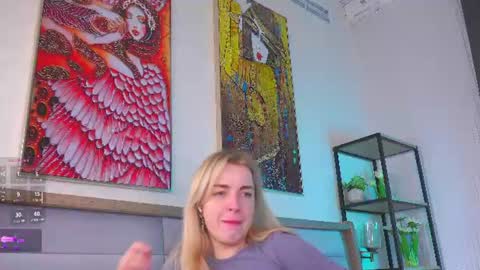 Snapshot of islandladies chatting on 06/29/26, 04:19 Im Eva Lovense is activeThere are legends that in this room all your wishes can come true Private is Open online show from 06/29/26, 04:19