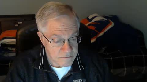 Snapshot of islesman22 chatting on 12/27/24, 01:00 islesman22 online show from 12/27/24, 01:00