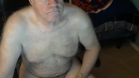 Snapshot of islesman22 chatting on 09/15/25, 09:31 islesman22 online show from 09/15/25, 09:31