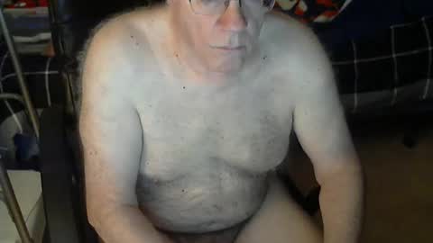 Snapshot of islesman22 chatting on 10/09/25, 09:40 islesman22 online show from 10/09/25, 09:40