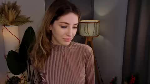 Emilia online show from 01/19/26, 07:34