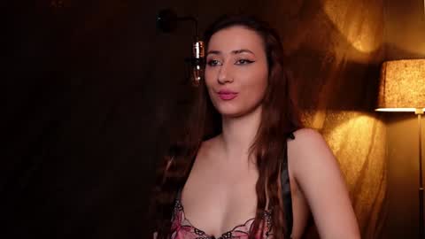 Snapshot of isoldebliss chatting on 02/05/25, 01:33 IsoldeBliss online show from 02/05/25, 01:33