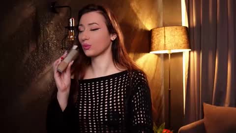 Snapshot of isoldebliss chatting on 02/23/25, 06:17 IsoldeBliss online show from 02/23/25, 06:17